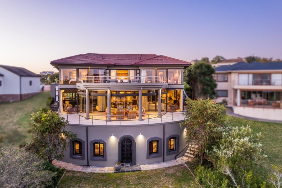 5 Bedroom Property for Sale in Pezula Golf Estate Western Cape